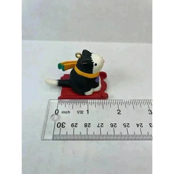 Christmas Vintage Cat Ornament Hallmark Keepsake Granddaughter 1996 - Picture 6 of 9